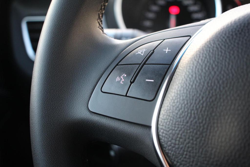 Alfa Romeo Giulietta 1.4 turbo super - blu misano - dab - navi - pdc - crui