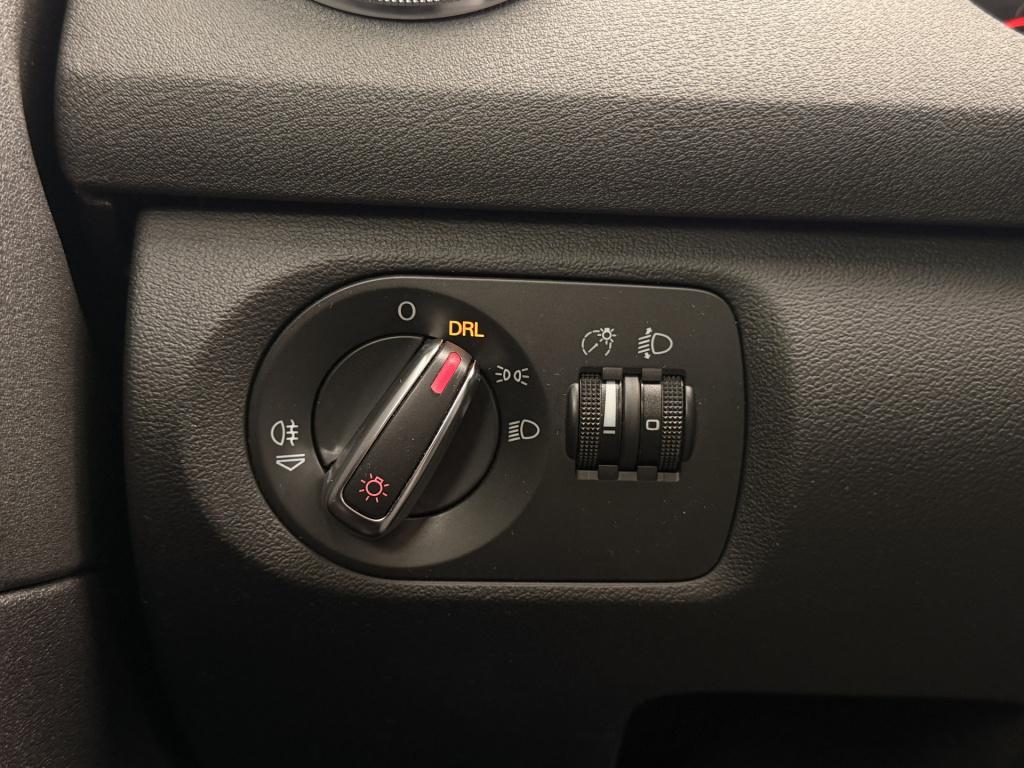 Audi A3 sportback 1.8 tfsi ambition | climate control | radio |