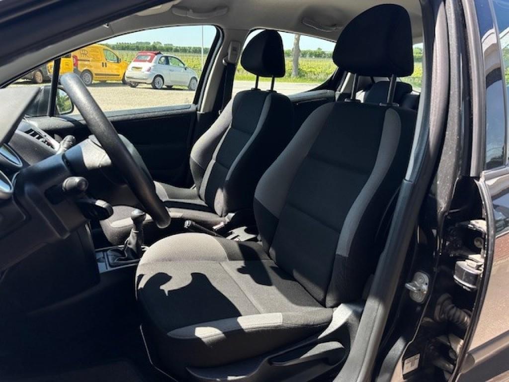 Peugeot 207 1.4 vti cool 'n blue