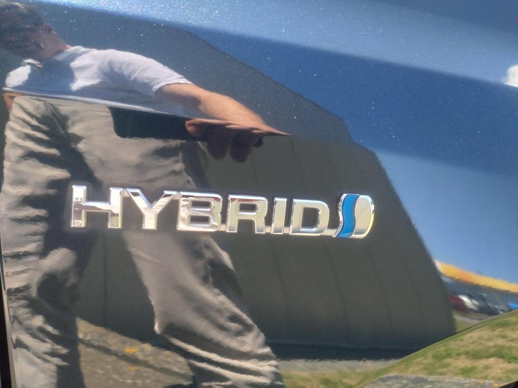 Toyota Auris touring sports 1.8 hybrid | automaat