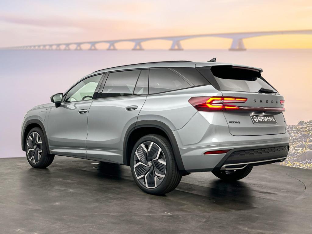 Skoda Kodiaq sportline business 1.5 tsi phev 150 kw / 204 pk su