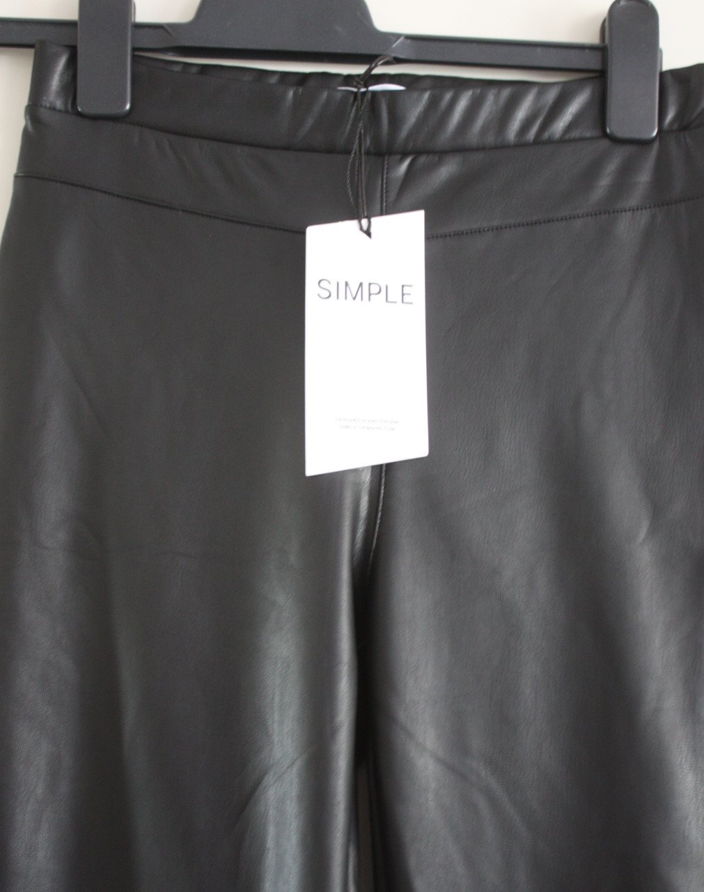 Nieuwe zwarte lederlook broek  maat xs