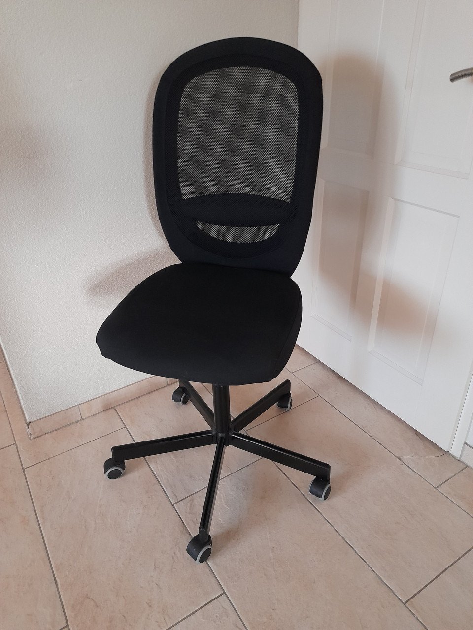 Bureaustoel  (in goede nette staat )