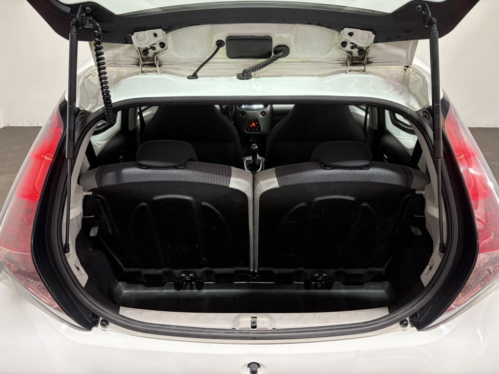 Toyota Aygo 1.0 vvt-i x-play