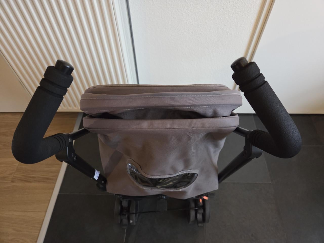 Koelstra buggy T4 - legergroen