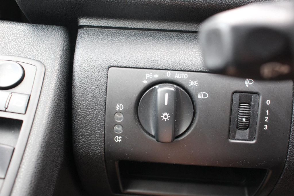 Mercedes-Benz A-Klasse 150 classic - stoelverwaming - panoramadak - navi - 