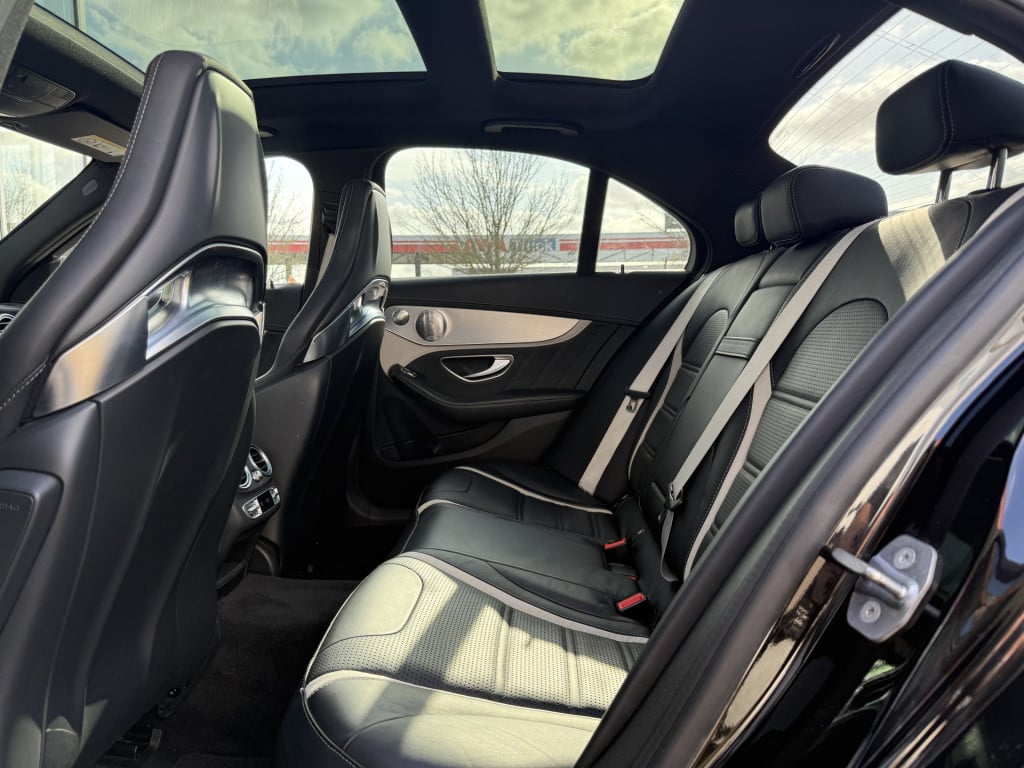 Mercedes-Benz C-Klasse amg 63 s | nl-auto | dealer ond. | full option | btw