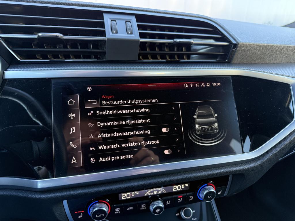 Audi Q3 45 tfsi ehybrid 245pk s edition | leder | black pakket