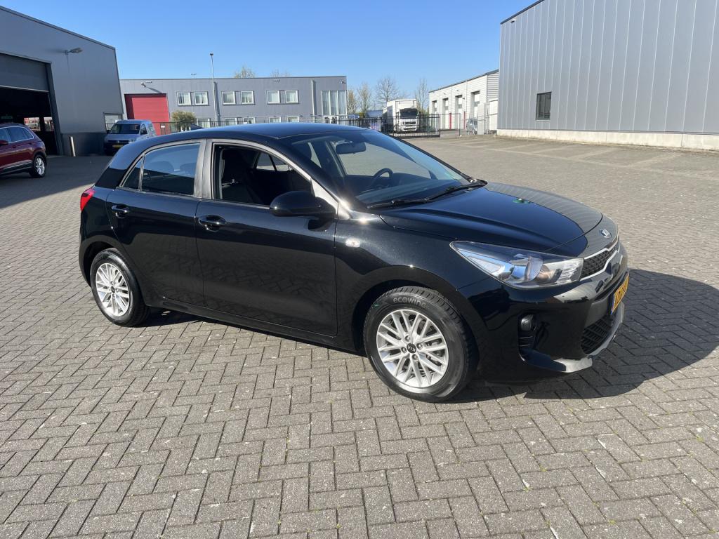 Kia Rio 1.2 cvvt economyline 17 dkm navi lmv pdc
