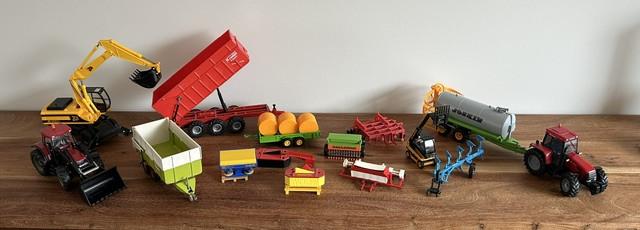 Verzameling landbouw miniaturen, o.a. Fendt & Valtra Valmet