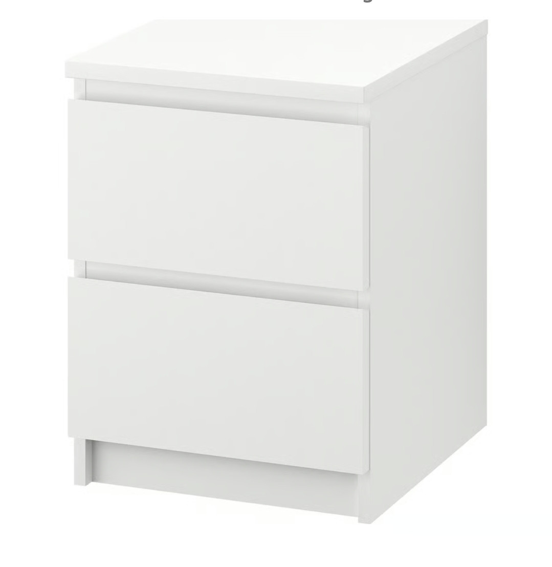 2 Nachtkastjes Ikea