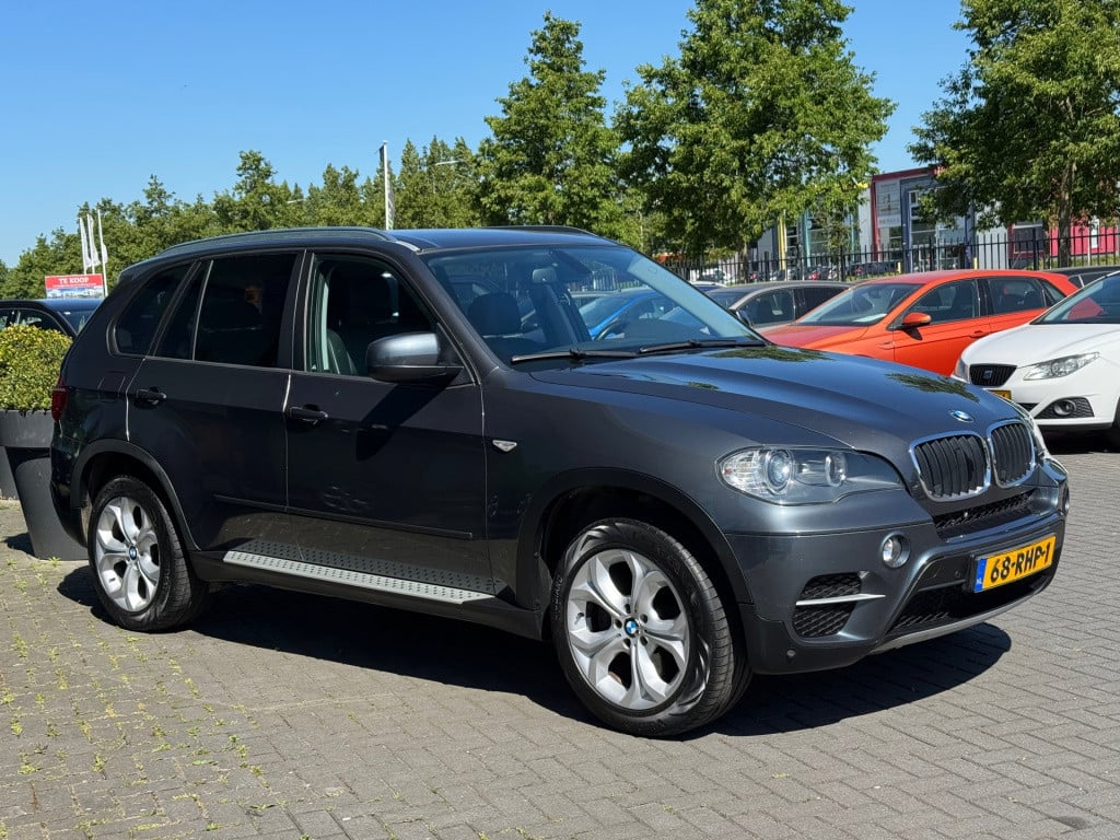 BMW X5 xdrive35i * leder * 19 inch * trekhaak * pdc 2x