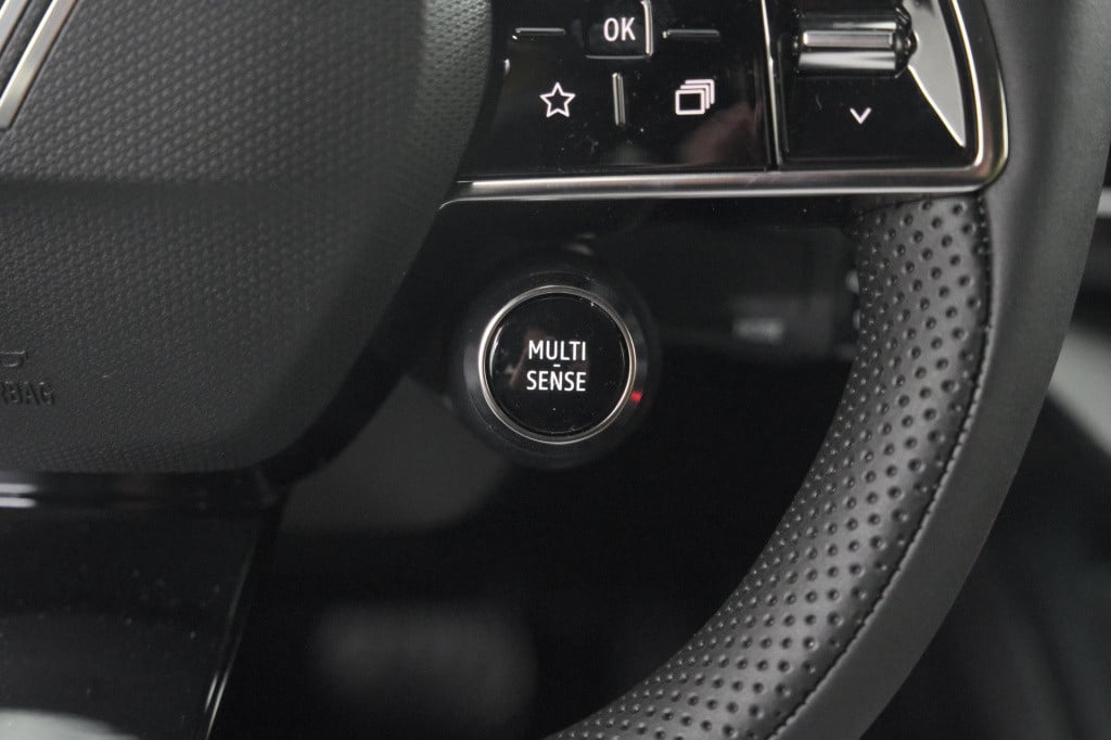 Renault 5 comfort range iconic cinq 52 kwh | camera | adaptieve cruise cont