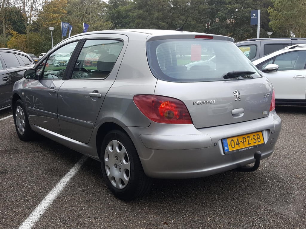 Peugeot 307 xt premium 1.6i-16v 5-drs automaat (4t) trekhaak | cruise & cli