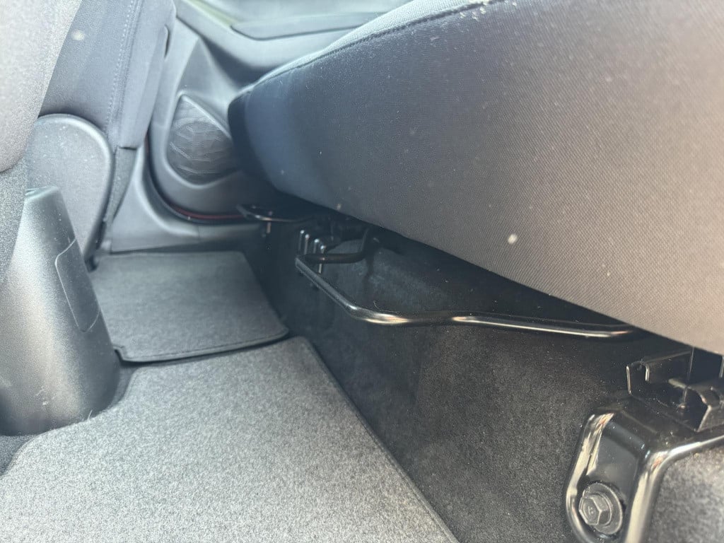 Hyundai Ix20 1.4i go! | trekhaak | navigatie | achterbank verstelbaar | air