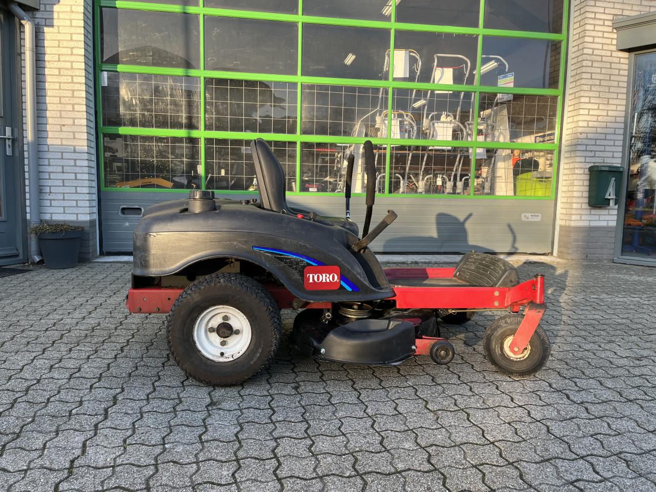 Toro zero turn zitmaaier