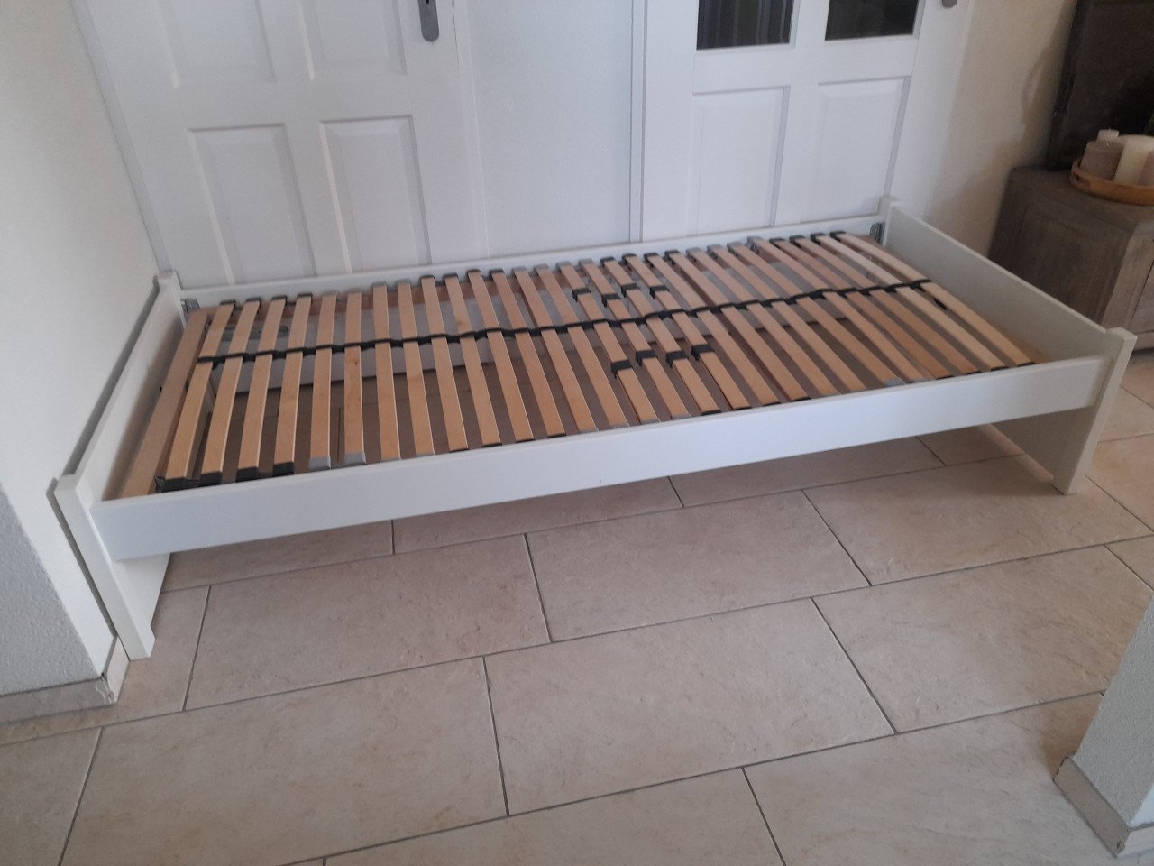 1 persoons bed 90 x 200 (in goede staat )