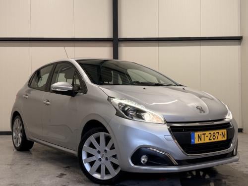 Peugeot 208 1.2 puretech blue lion | led | dab | airco | cruise | apple car