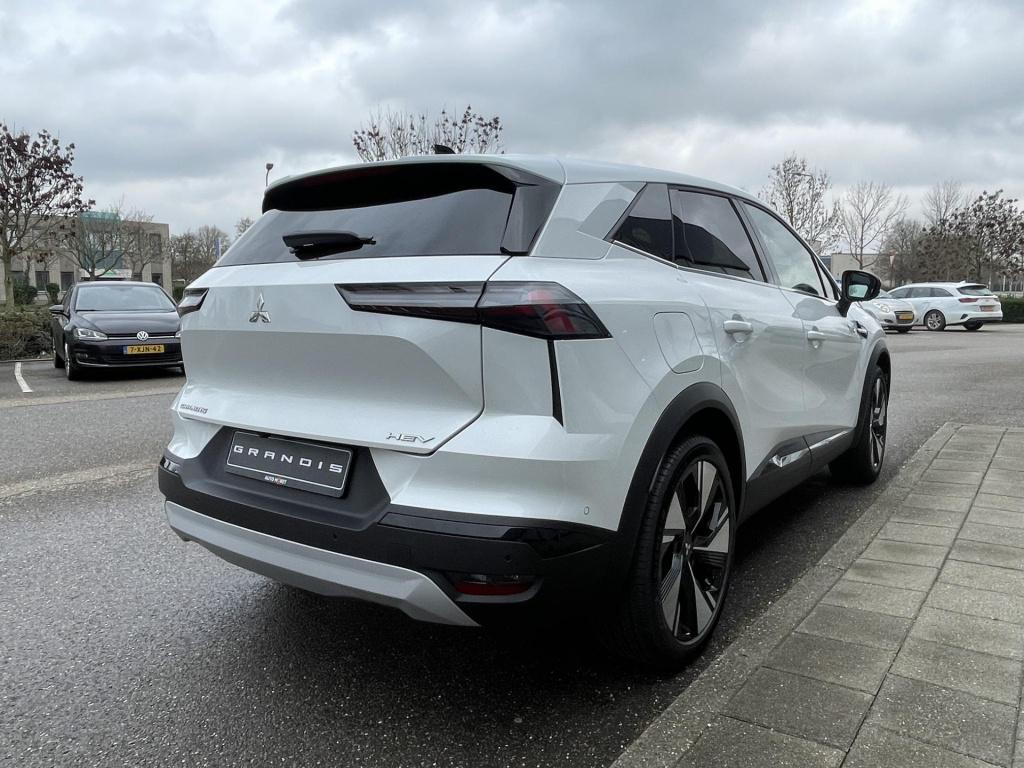 Mitsubishi Grandis 1.8 hev instyle