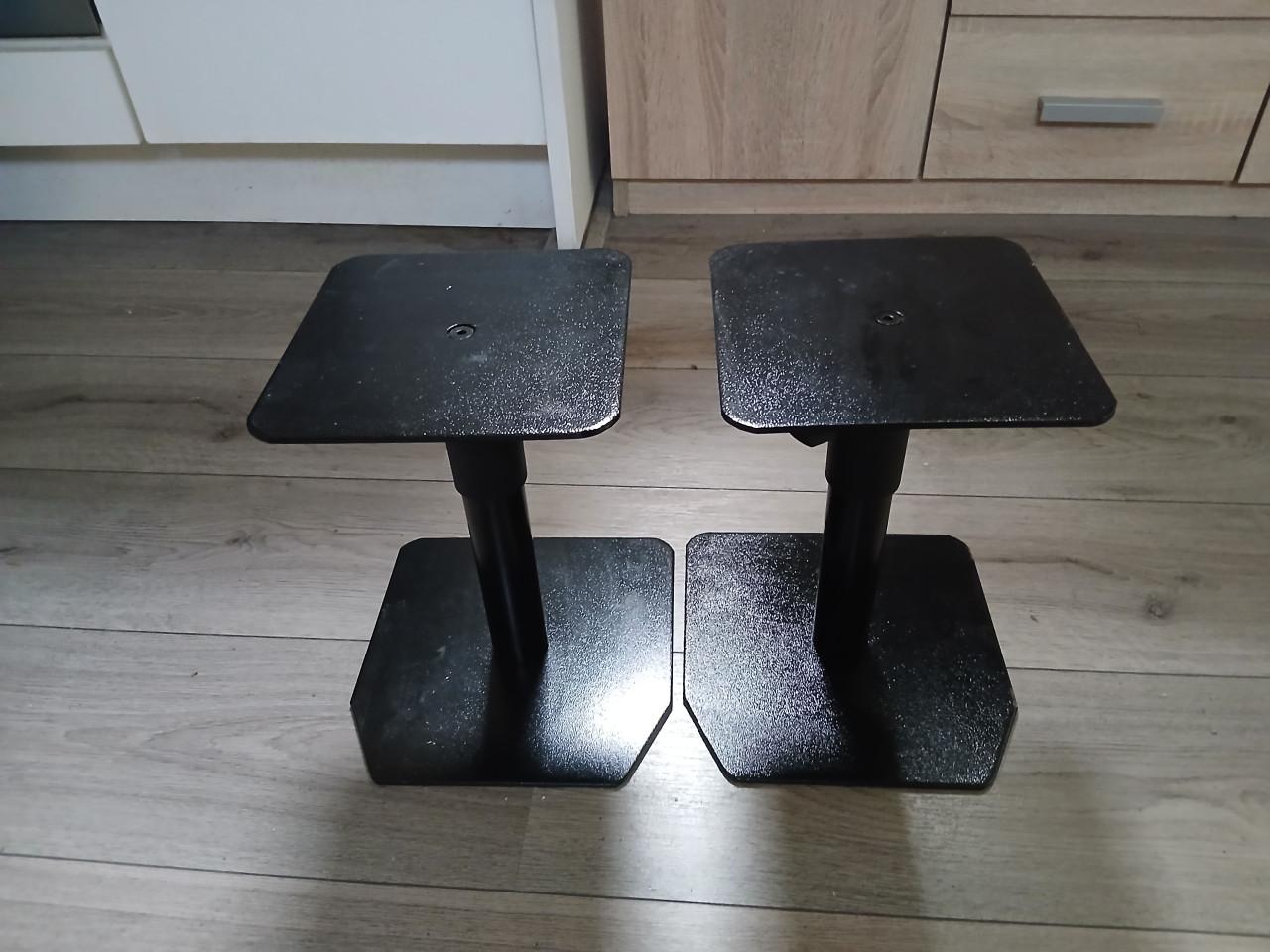 Monitorspeakerstandaard 2x