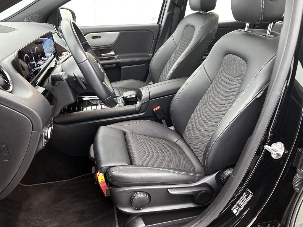 Mercedes-Benz Gla-klasse 250 e plug-in hybride panorama schuif-kanteldak | 