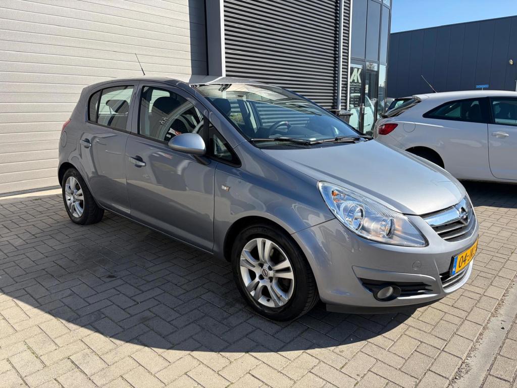 Opel Corsa 1.2-16v enjoy/1e eigenaar/cruise ctrl/airco/uniek/