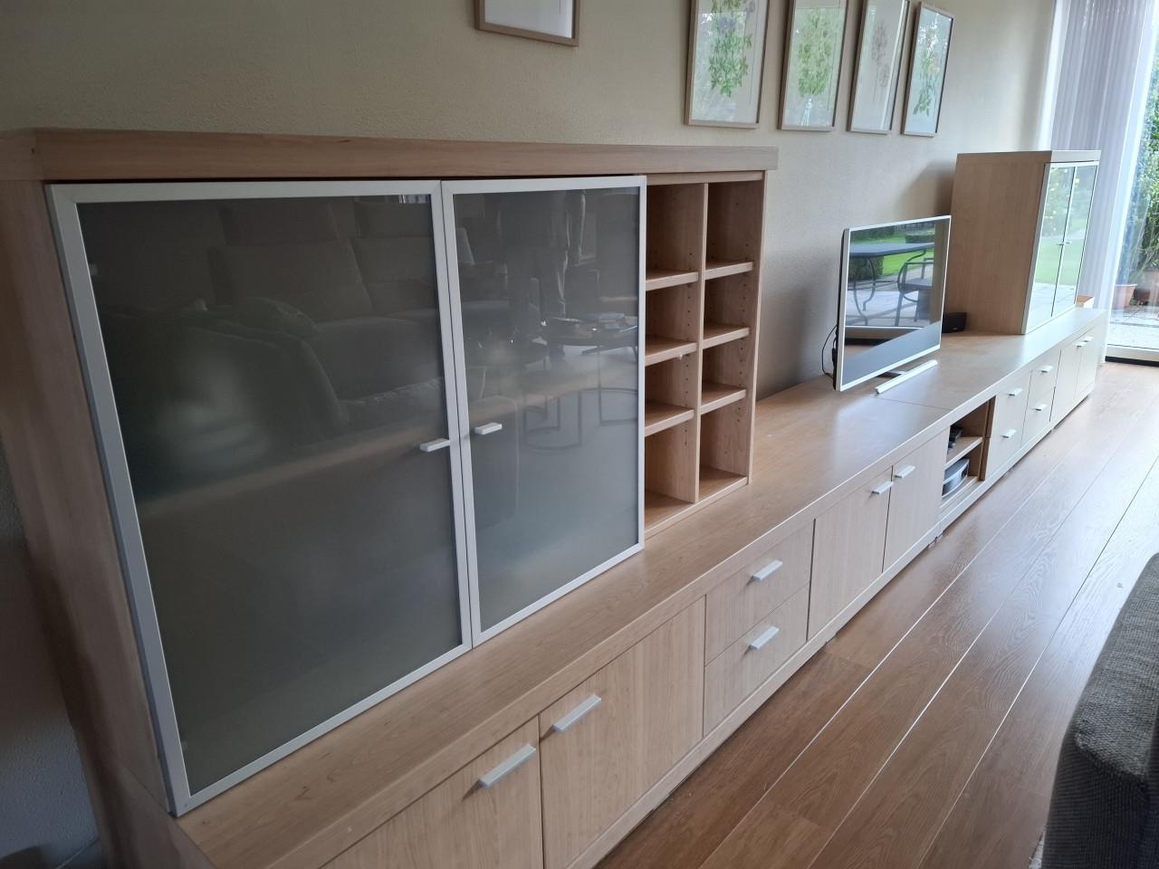 Lange kast/TV meubel
