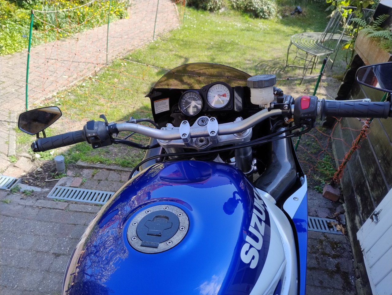 Suzuki GSXR 750 Srad