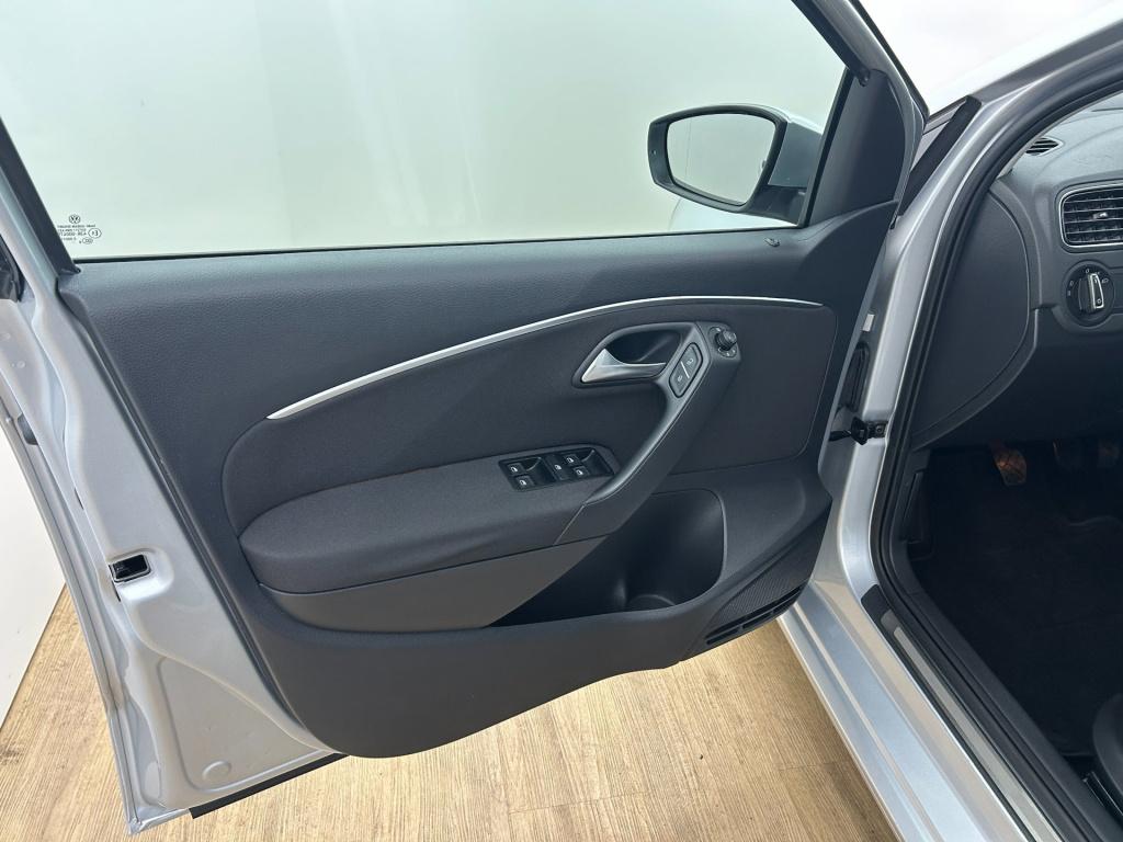 Volkswagen Polo occasion 1.2 tsi comfortline | grijs | tweedehands volkswag