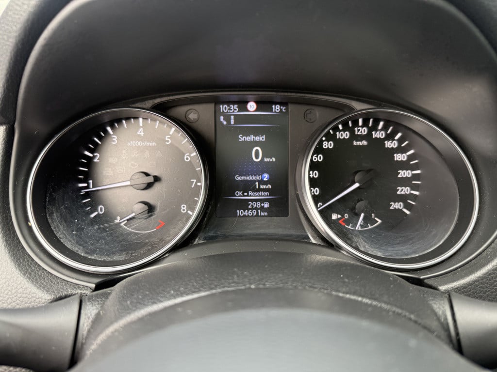 Nissan Qashqai 1.2 tekna pakket 5-drs