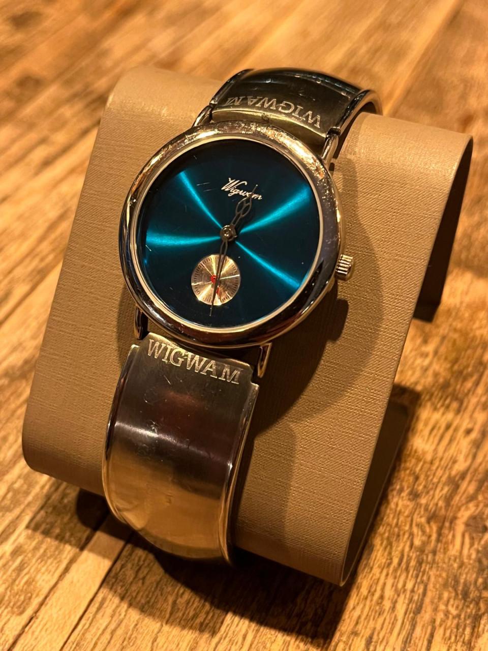 Zilverkleurig Wigwam horloge met blauwe wijzerplaat