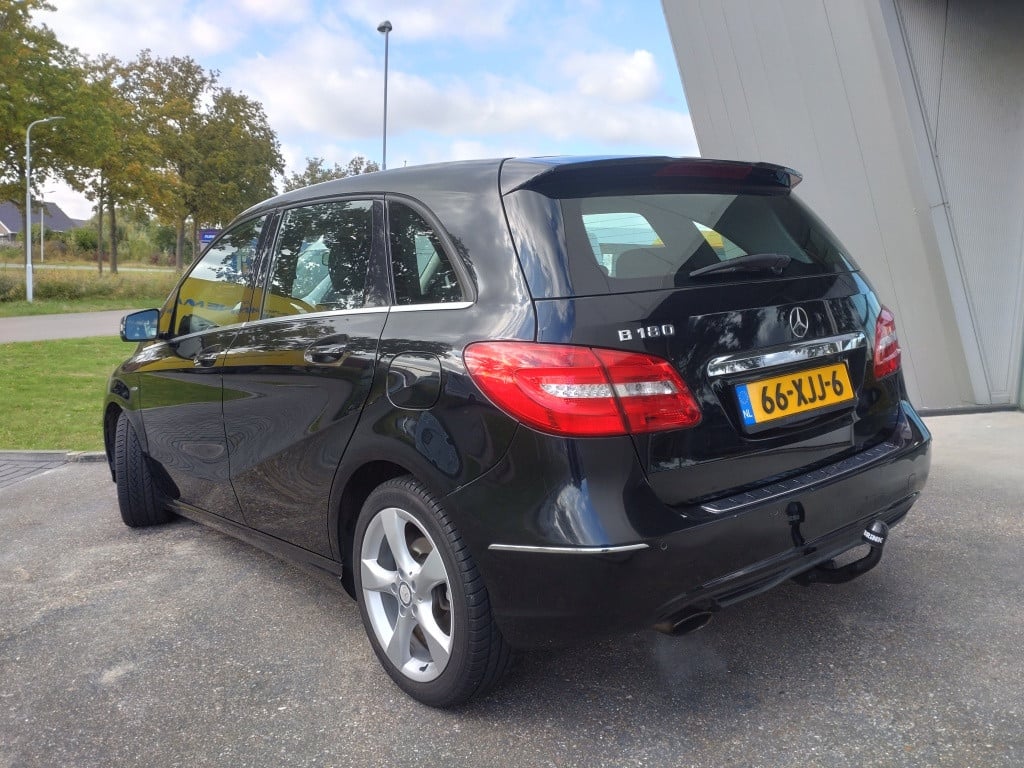 Mercedes-Benz B-Klasse 180 ambition