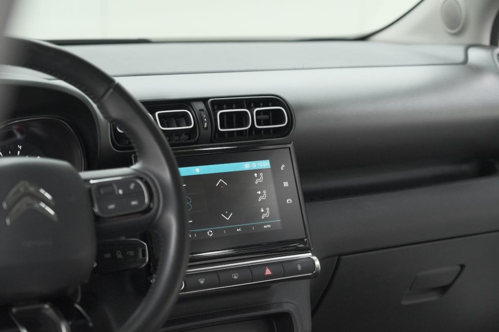Citroen C3 Aircross puretech 110 feel | navigatie | parkeersensoren | clima