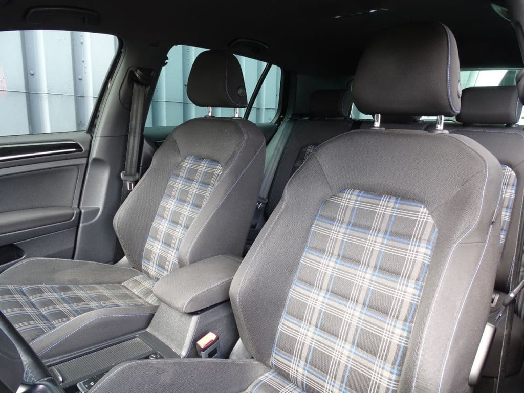 Volkswagen Golf 1.4 tsi gte