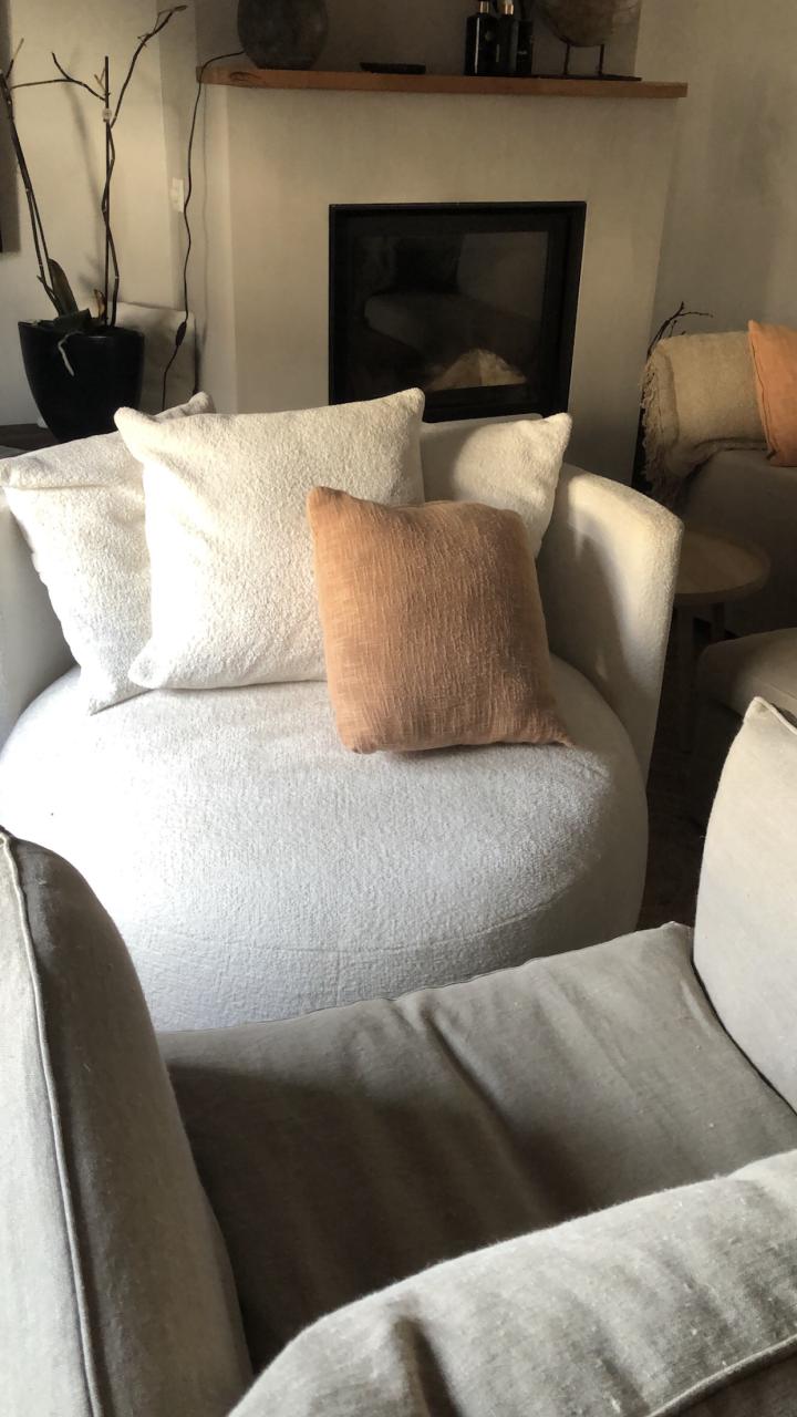 Passe partout. Stoelen, kast