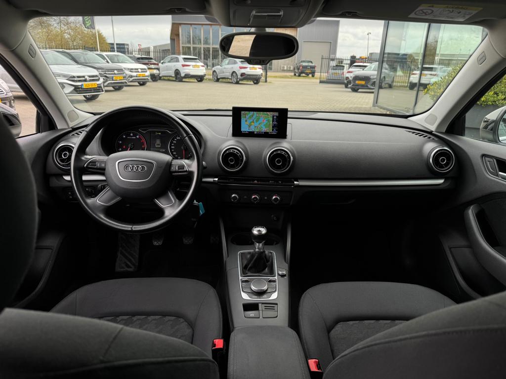 Audi A3 sportback 1.4 tfsi cod attraction pro line * cruise control * pdc *