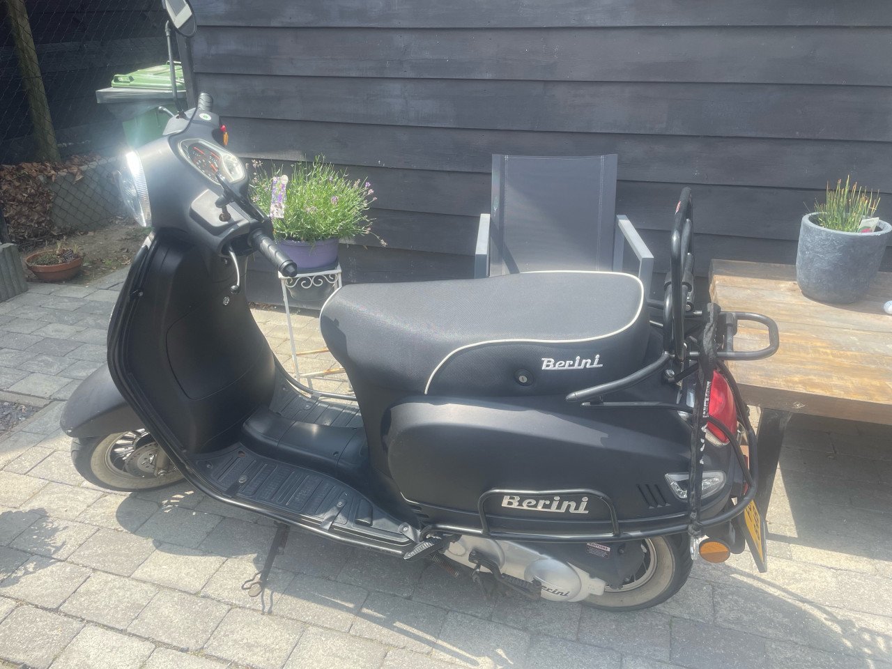 Berini Napoli Scooter.