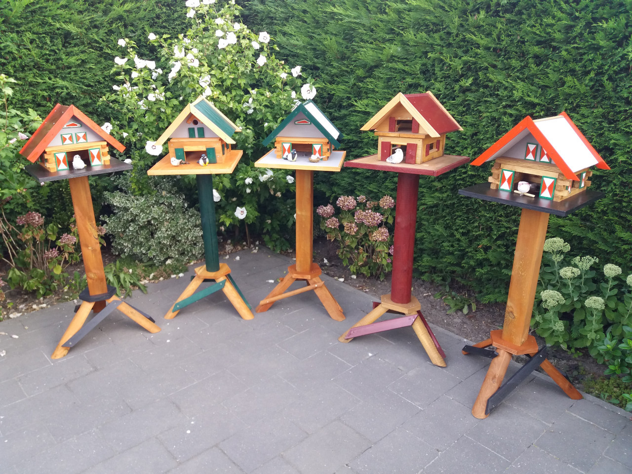 Vlinderkastjes , Nestkastjes en Vogel-Huisjes te Koop [ zie foto's ]
