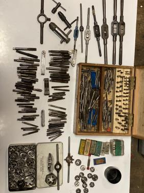 Grote partij tappen en snijijzers;wringijzers;krukjes draadmeters ed.