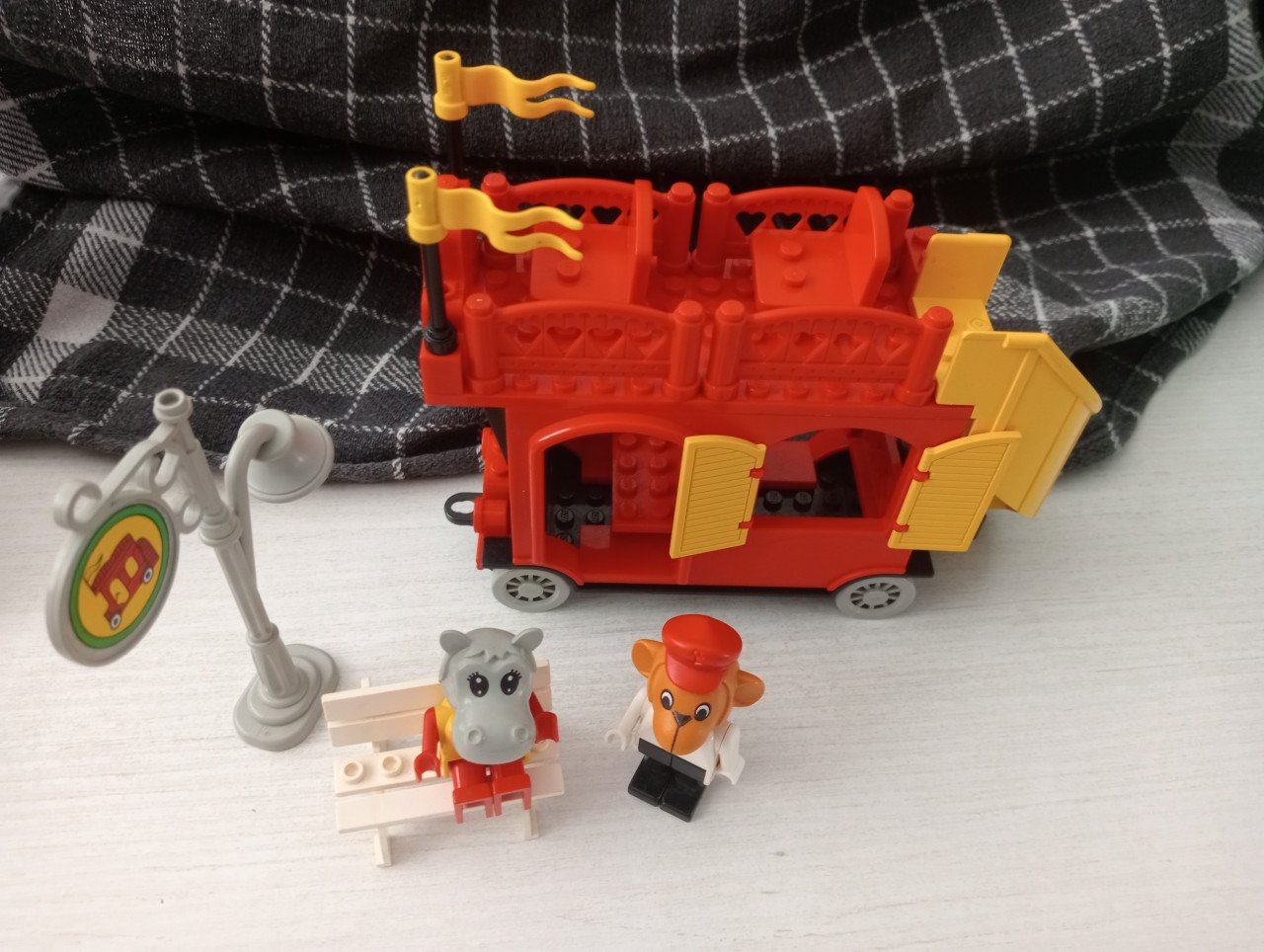 Lego Fabuland Bus