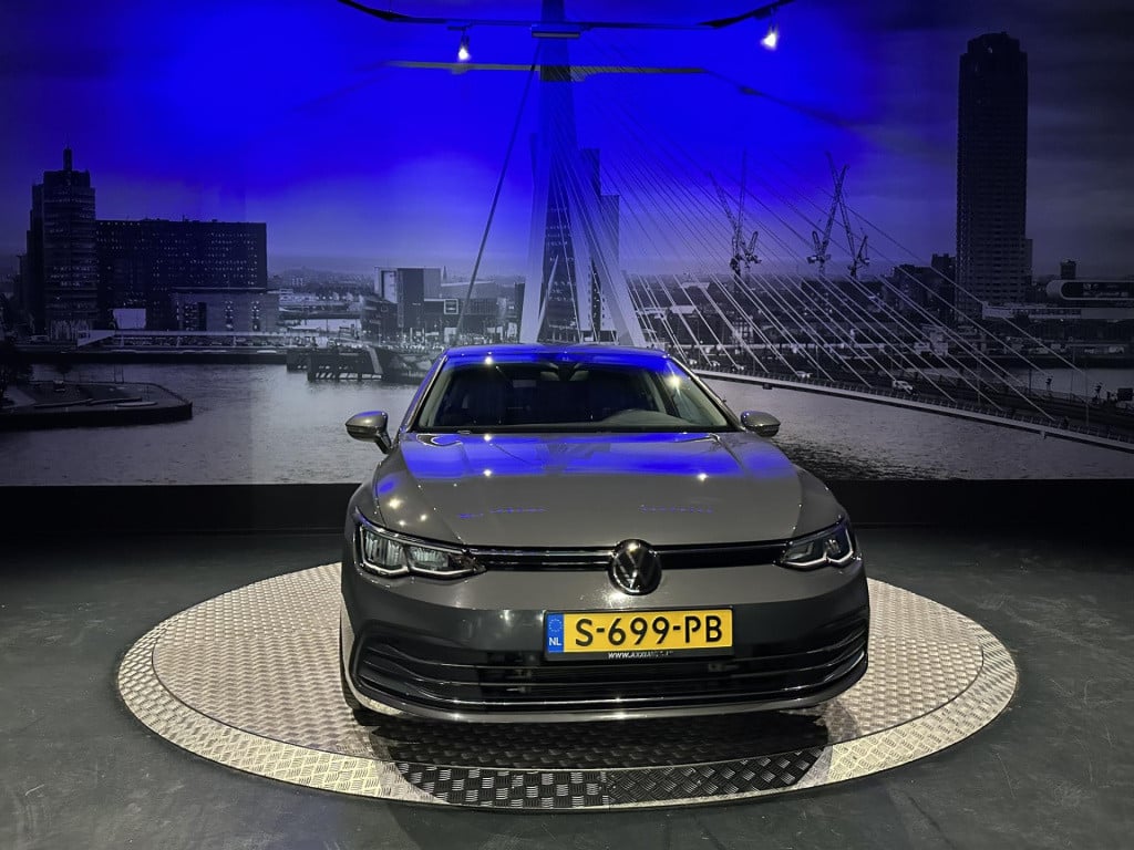 Volkswagen Golf 1.5 tsi *navi*appconnect*acc*sfeerverlichting*