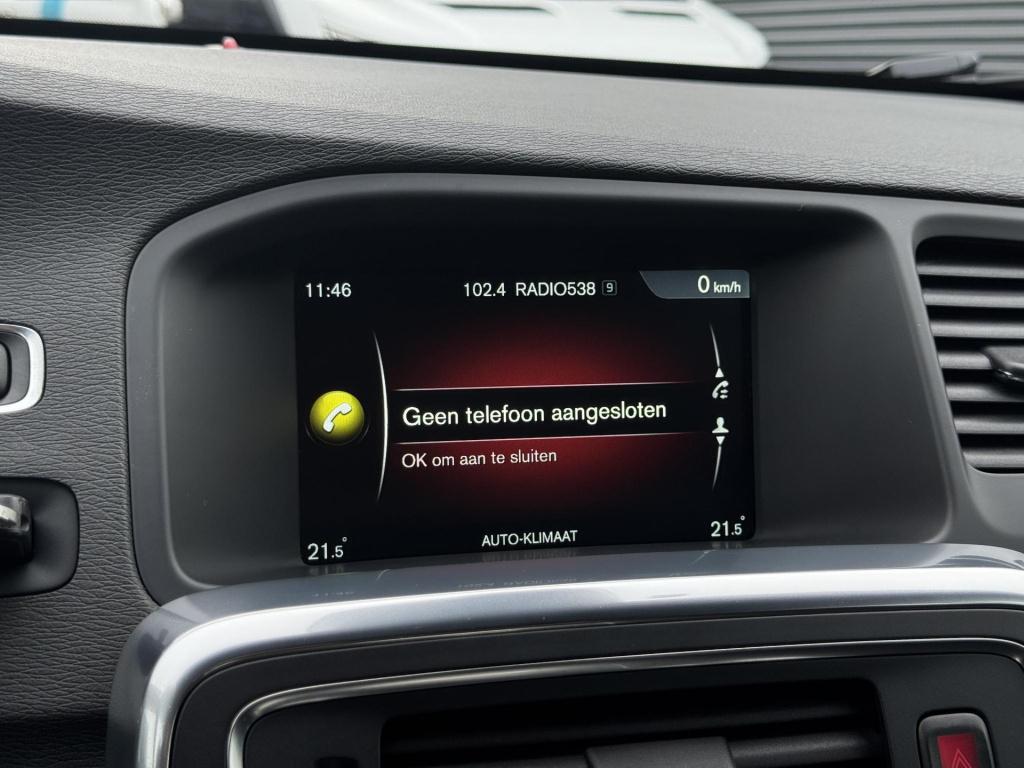 Volvo V60 1.6 t3 r-design nl-auto, automaat incl. trekhaak afneembaar!