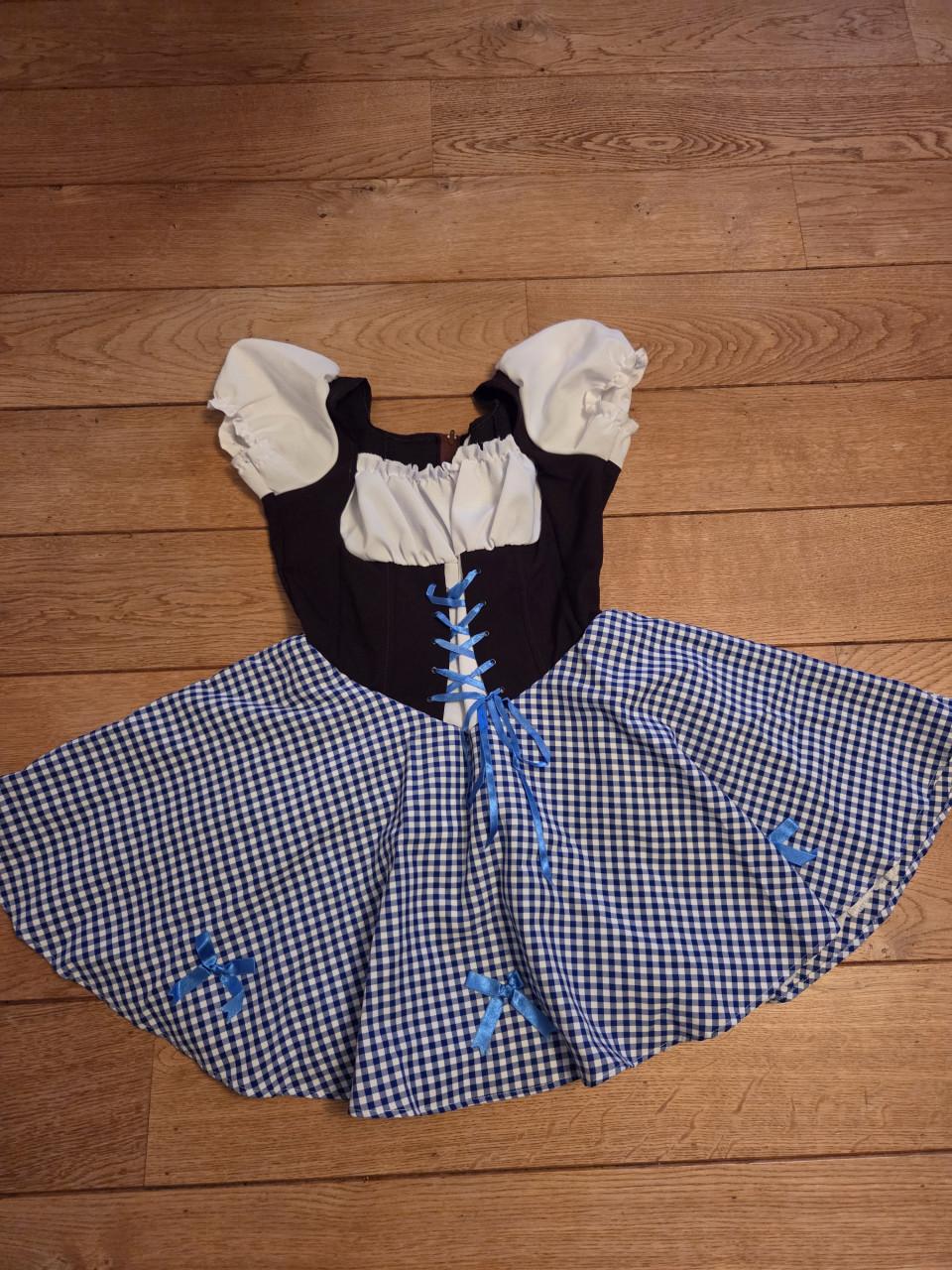 Tiroler jurkje maat xs