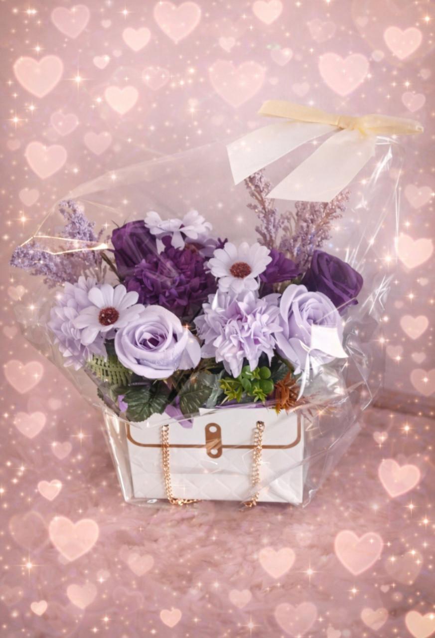 Prachtige kunst boeketjes in tasje