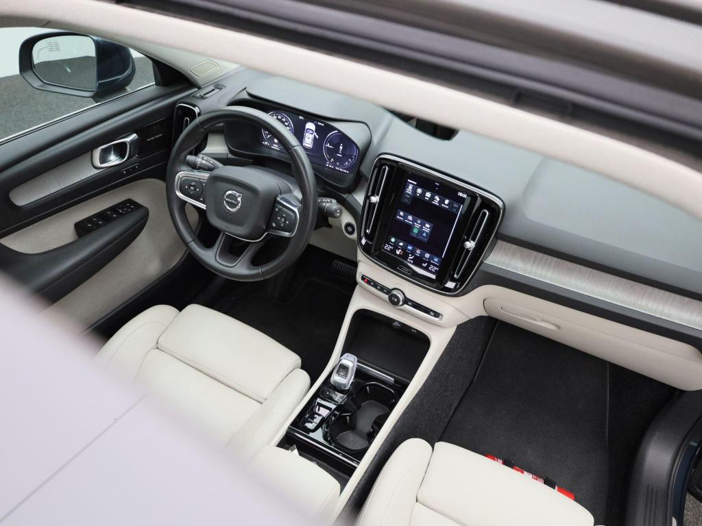 Volvo XC40 1.5 t5 recharge inscription | automaat | panoramadak | apple car