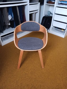 2 stoelen