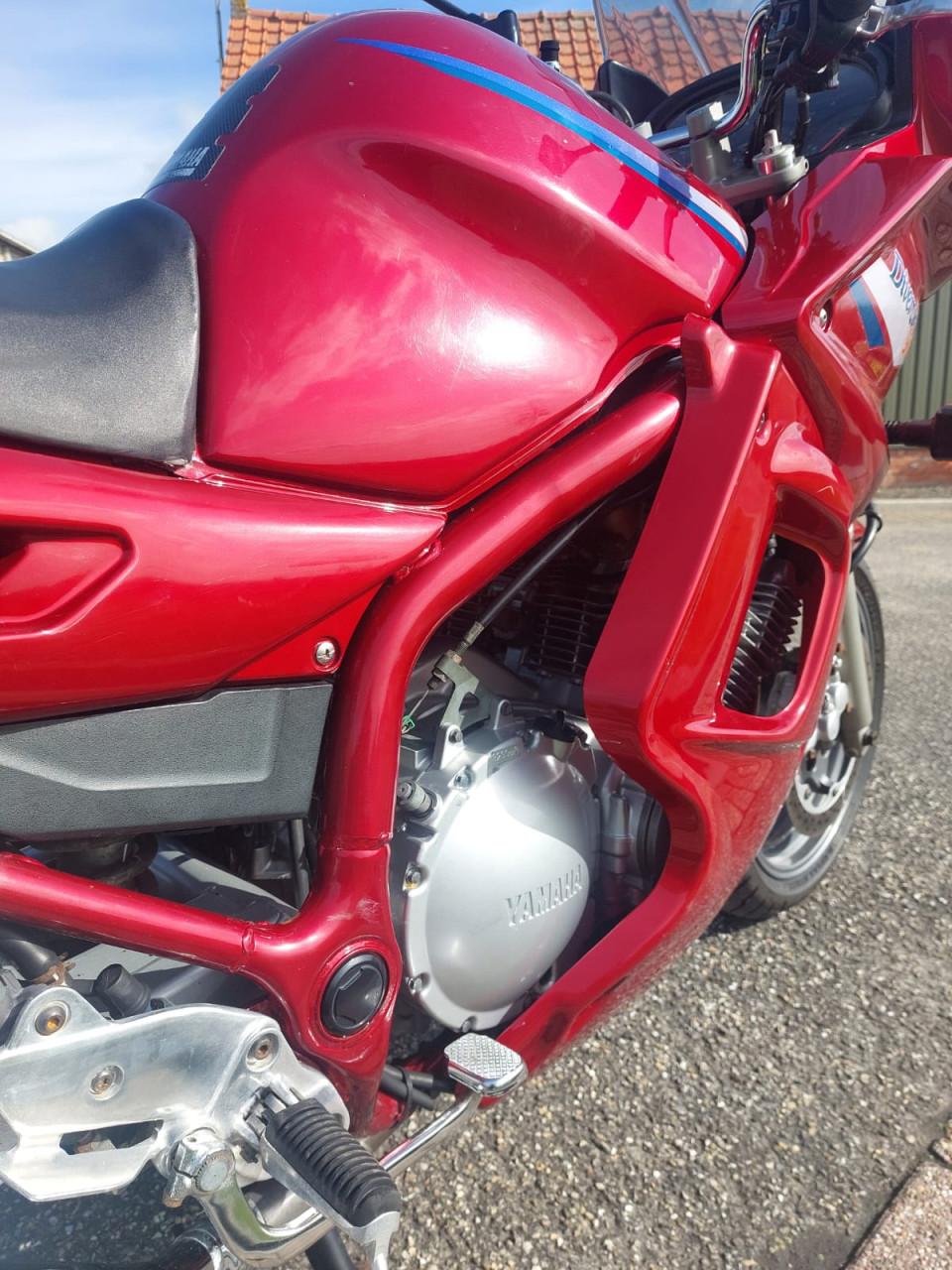 Yamaha diversion 900cc