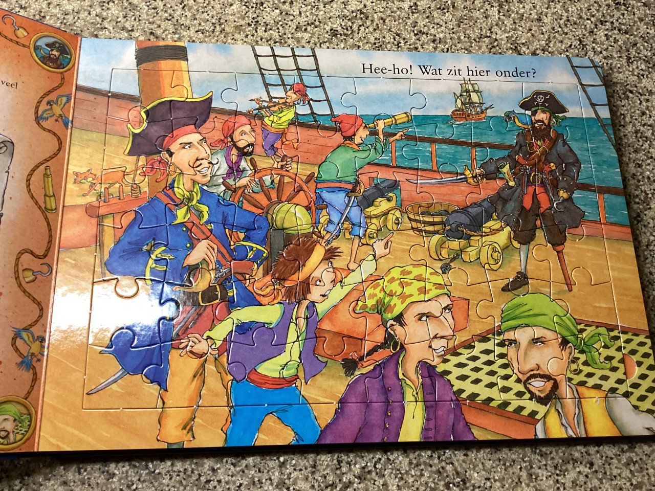 Piraten puzzelboek met 5.  48 delige legpuzzels.