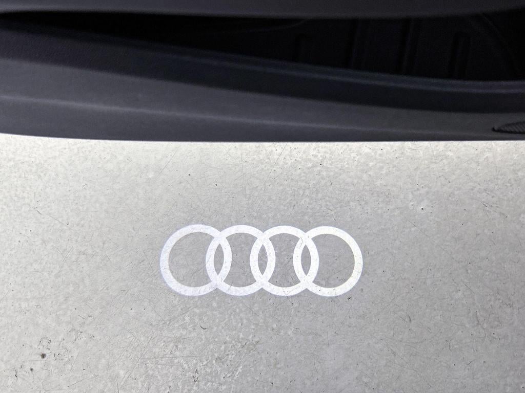 Audi A3 limousine 1.0 tfsi s line | navigatie | afgevlakt sportstuur | spor