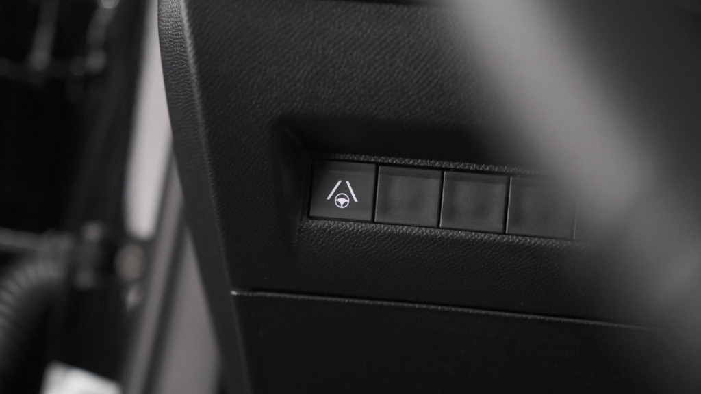 Peugeot 2008 puretech 130 eat8 gt | 360 camera | adaptieve cruise control |